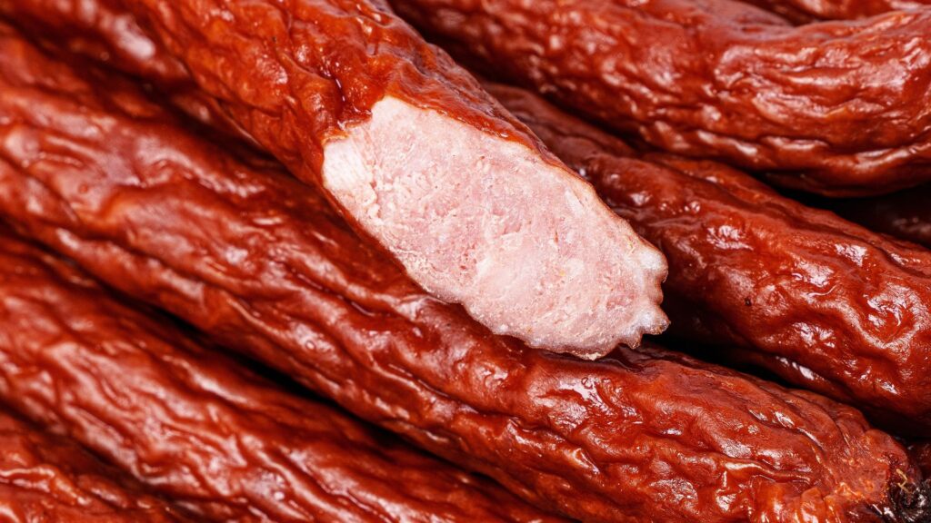 bystry-zaklady-miesne-kielbasy-kabanosy-wieprzowe-delikatesy-mieso