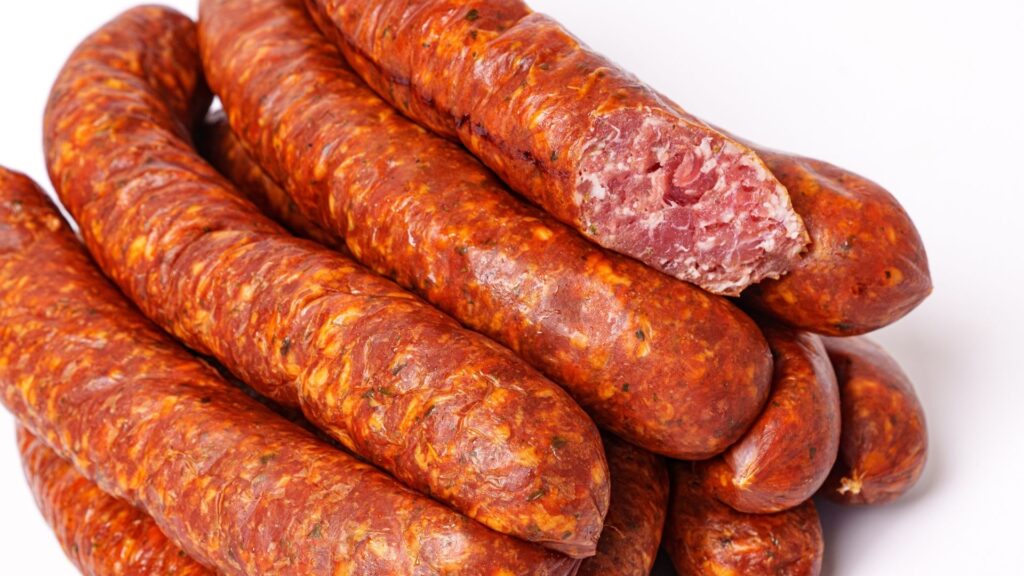 bystry-zaklady-miesne-kielbasy-kielbasa-polska-wedzona-przetwory-miesne