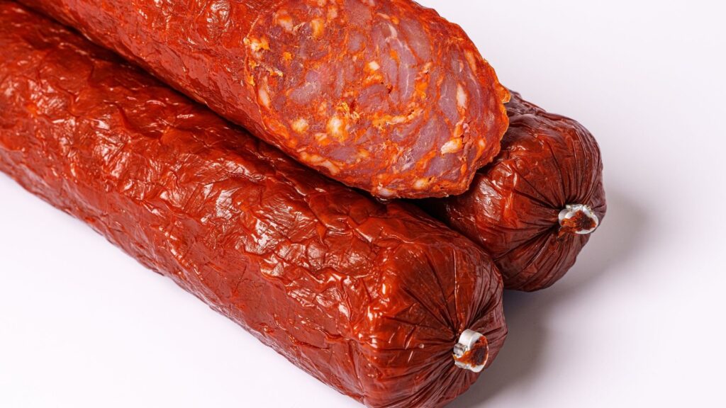 bystry-zaklady-miesne-kielbasy-salami-chorizo-delikatesy-mieso