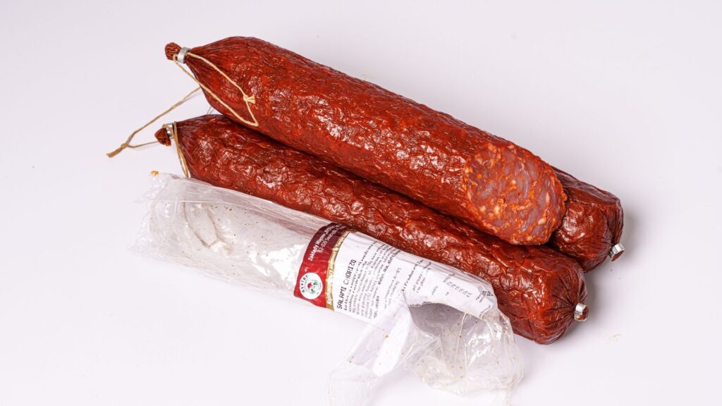 bystry-zaklady-miesne-kielbasy-salami-chorizo-przetwory-miesne
