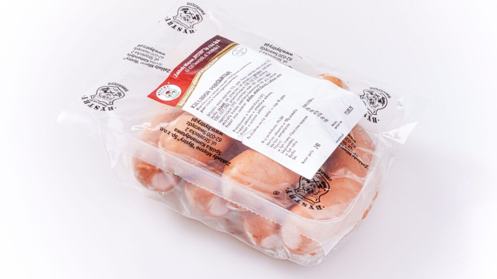 bystry-zaklady-miesne-kielbasy-kielbasa-parowkowa-mieso-wedliny-tradycja