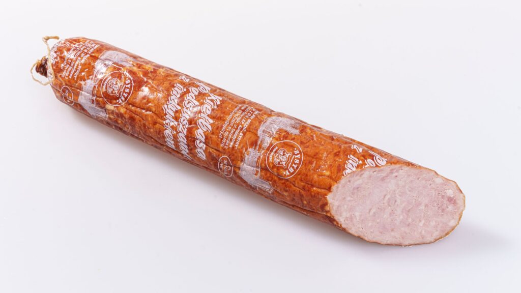bystry-zaklady-miesne-kielbasy-kielbasa-podsuszana-z-indyka-smak-naturalny-produkcja