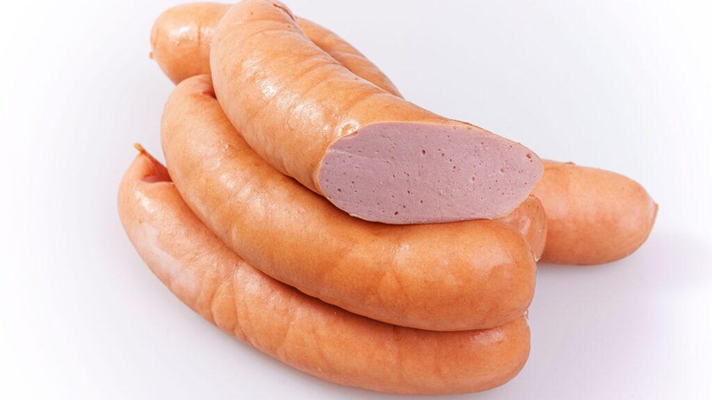 bystry-zaklady-miesne-kielbasy-parowki-obornickie-smak-naturalny-produkcja